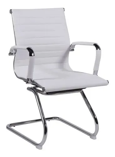 Lateral da cadeira ergonômica com encosto e assento acolchoado visíveis